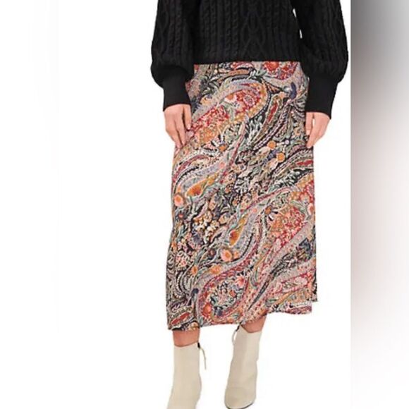 Vince Camuto Women's Semi-Fitted Lightweight Fully Lined Midi Skirt Large- NWT - Picture 3 of 7